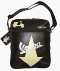 VESPA SCHULTERTASCHE PFEIL - SCHWARZ